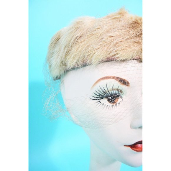 Vintage 1950s Pillbox Hat Lady Bess Fur Mauve Tan Netted Round Hat - Picture 7 of 10